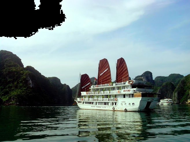 VICTORY CRUISE 2 DAYS 1 NIGHT & 3 DAYS 2 NIGHTS From 174 USD/person only